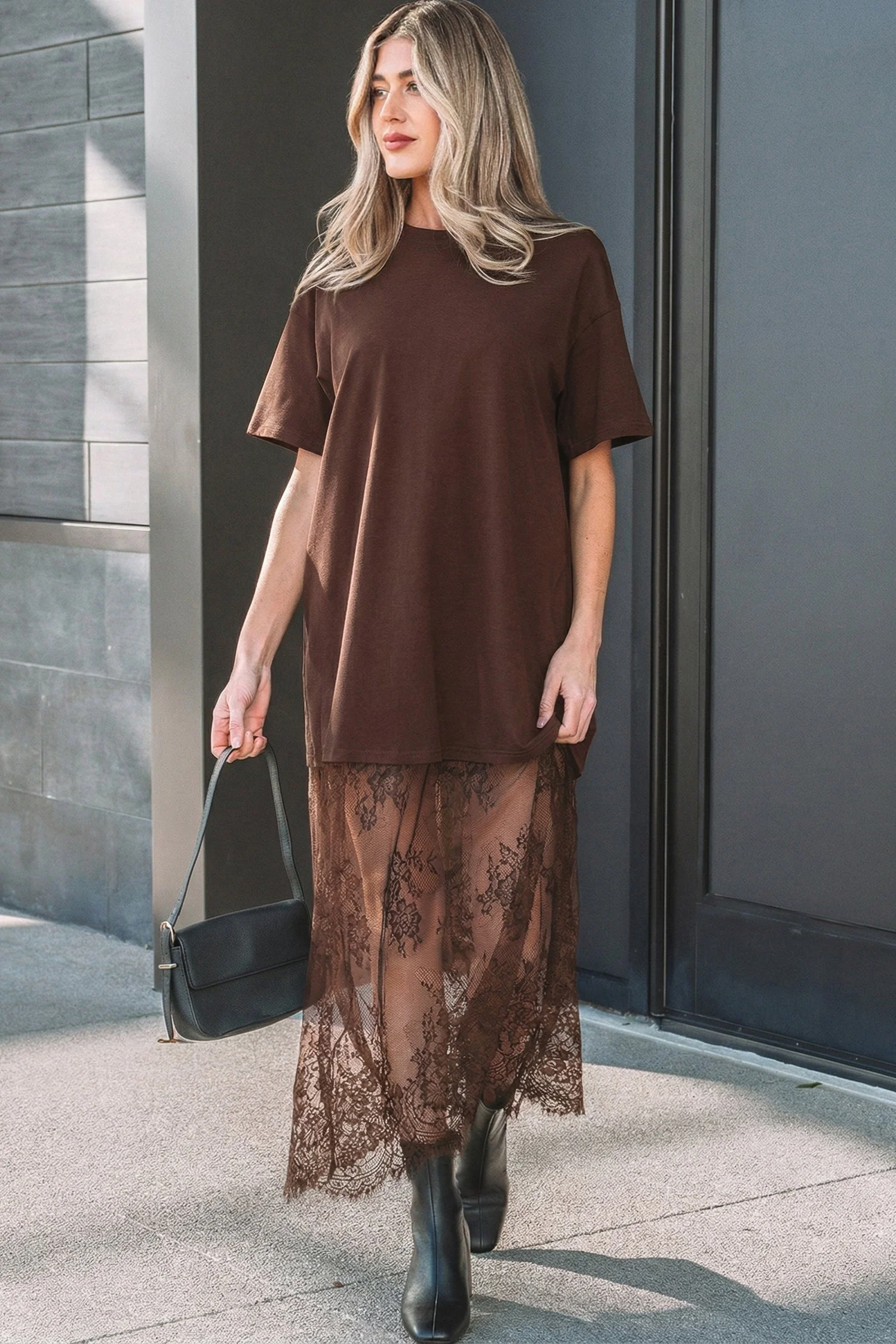 Abito Maxi Largo a Maniche Corte con Patchwork Floreale - Image 11
