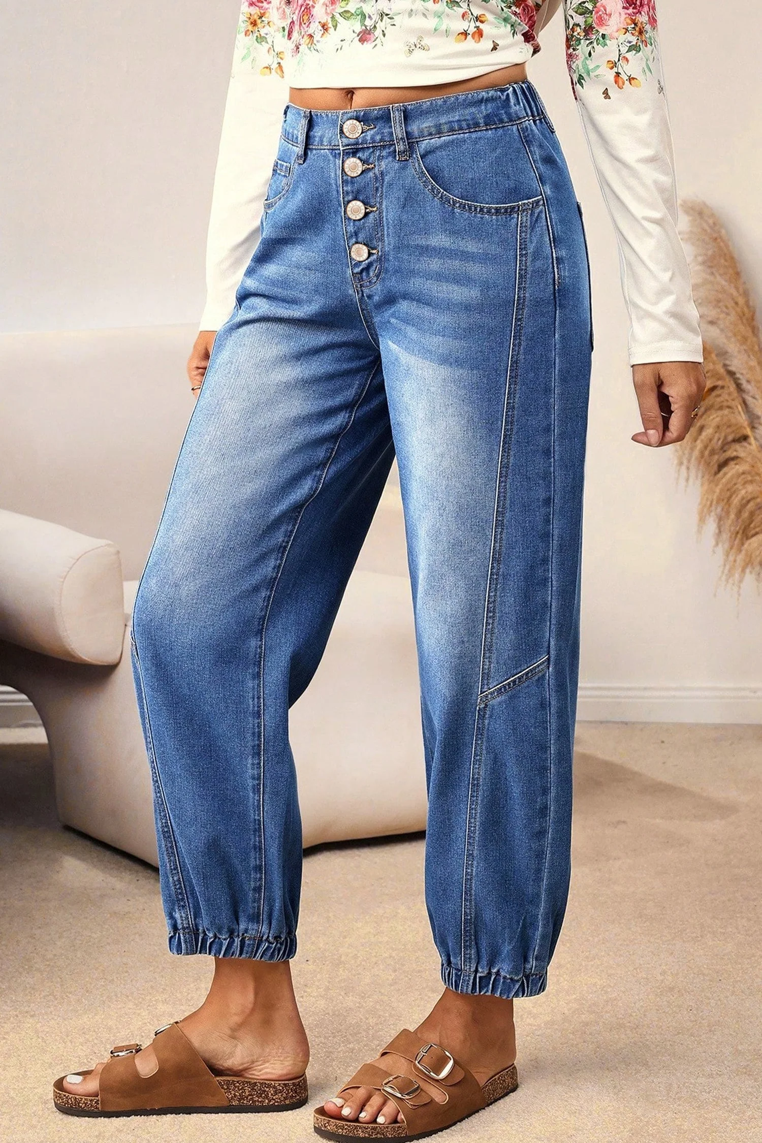 Jeans Casual Blu con 4 Bottoni e Taglio Conico - Image 3