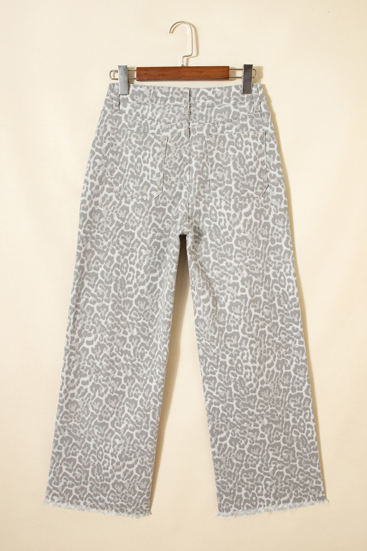 Jeans Leopardati a Gamba Larga a Vita Alta con Bordi Sfrangiati - Image 8