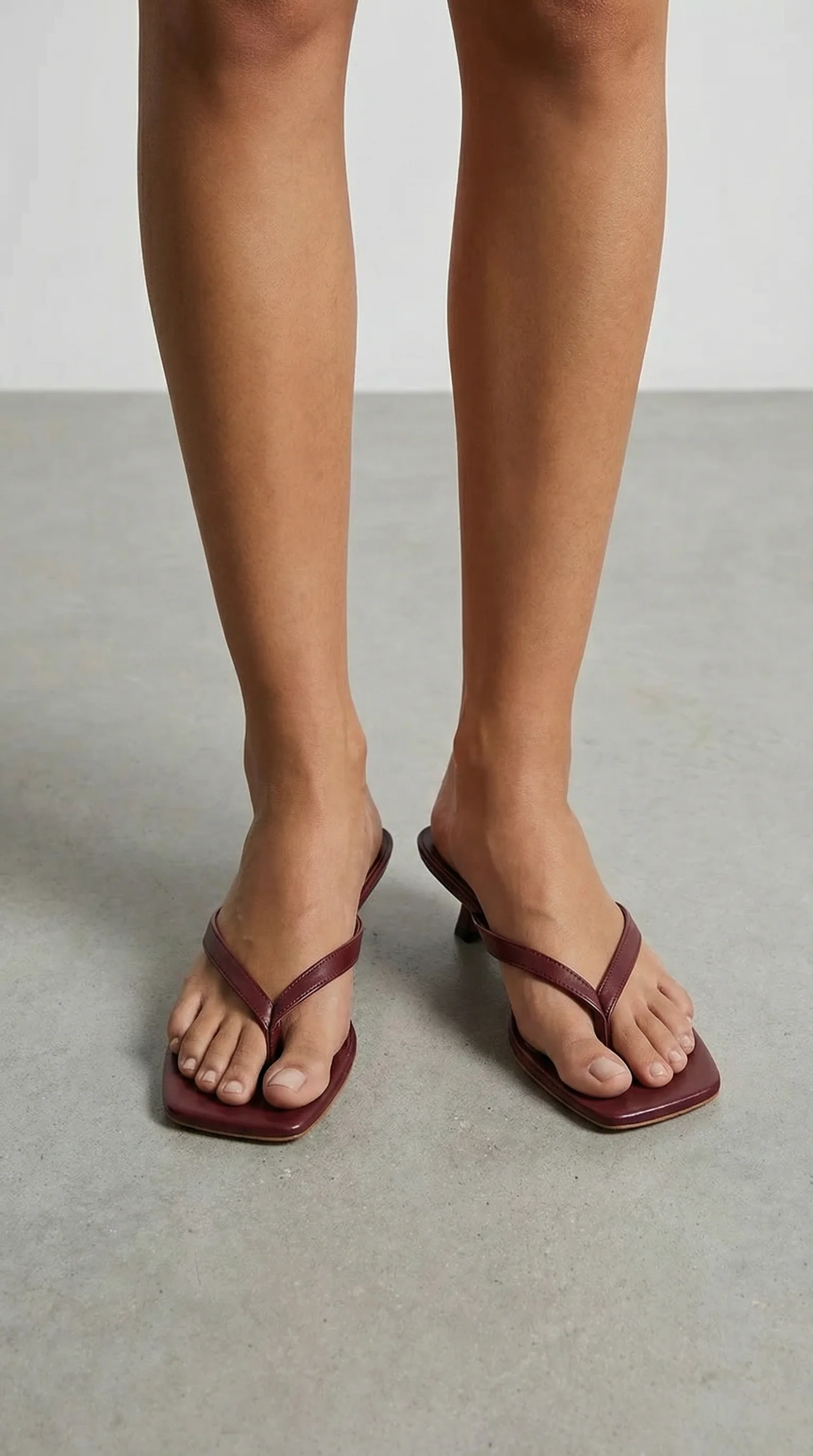 Jessica Zehentrenner-Sandalen mit Kitten-Heel - Image 15