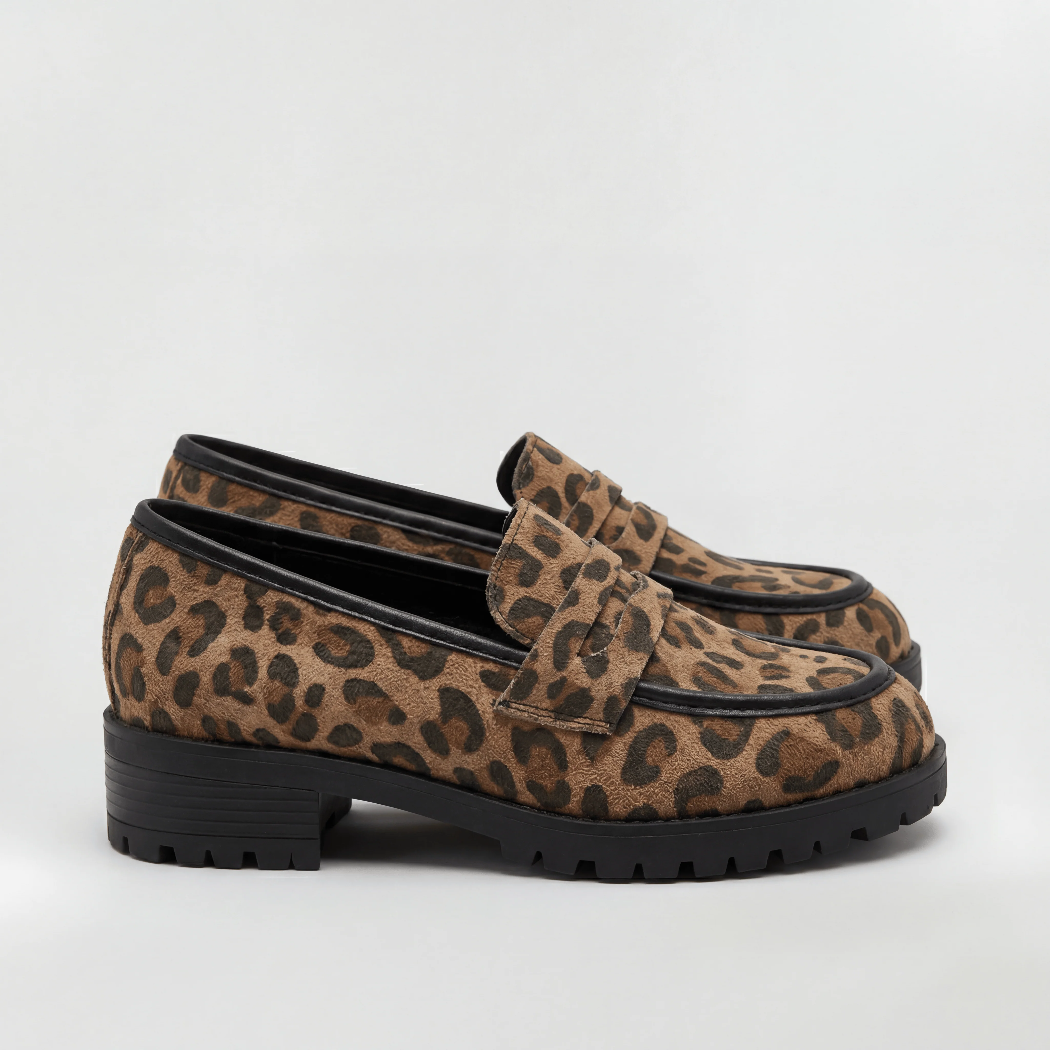 Mocassini leopardati da donna eleganti e confortevoli - Image 2