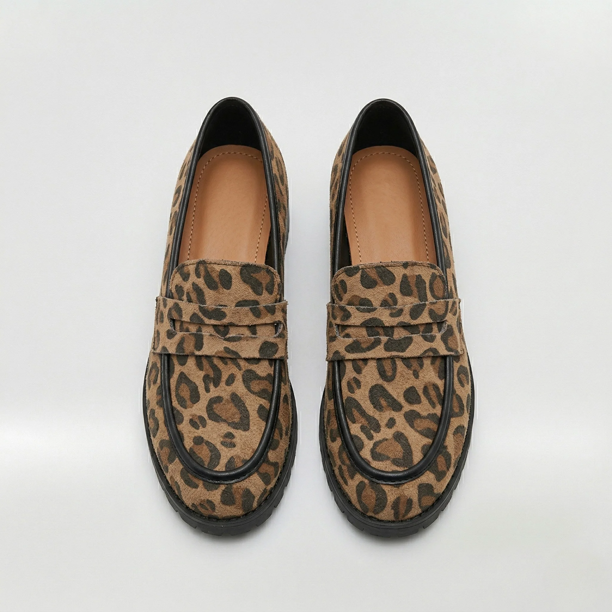 Mocassini leopardati da donna eleganti e confortevoli - Image 3