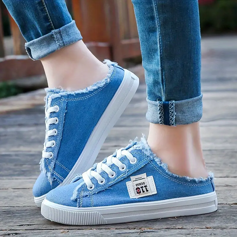 Sneakers Basse da Donna - Trendy - Image 14