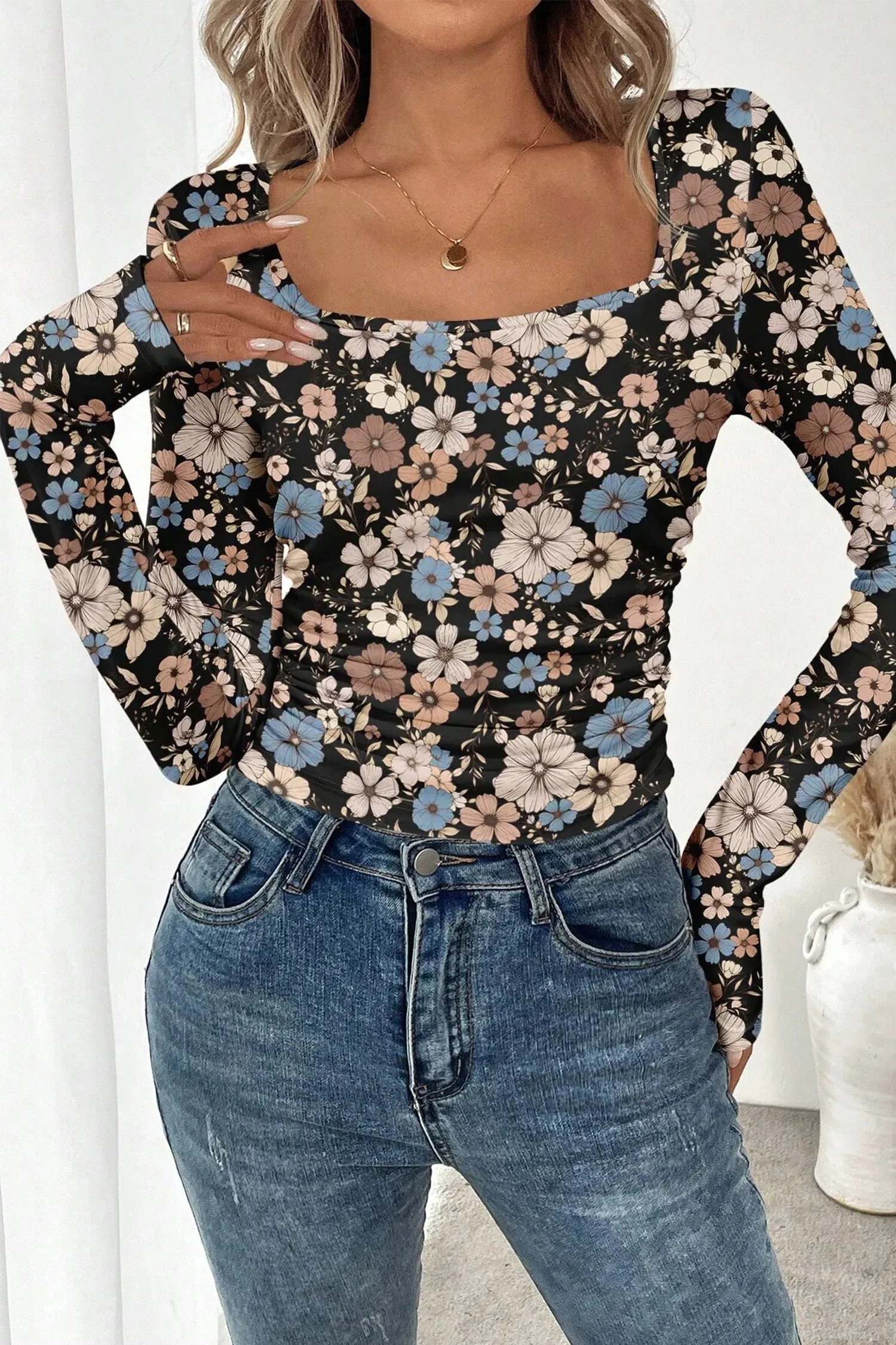 T-shirt Slim a Maniche Lunghe con Stampa Floreale Nera - Image 3