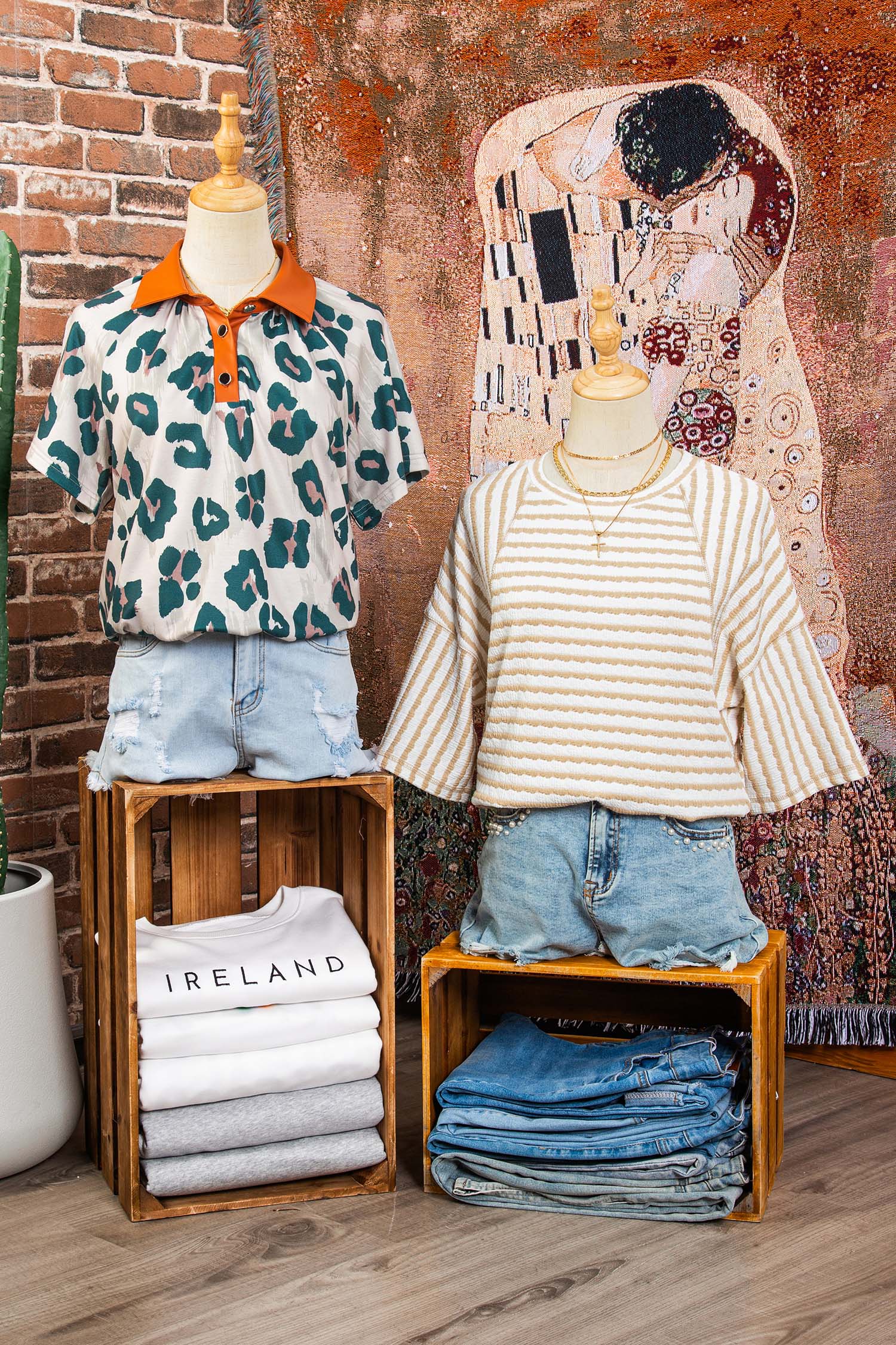 Top Largo a Righe in Maglia Strutturata con Spacco e Maniche a Metà - Image 11