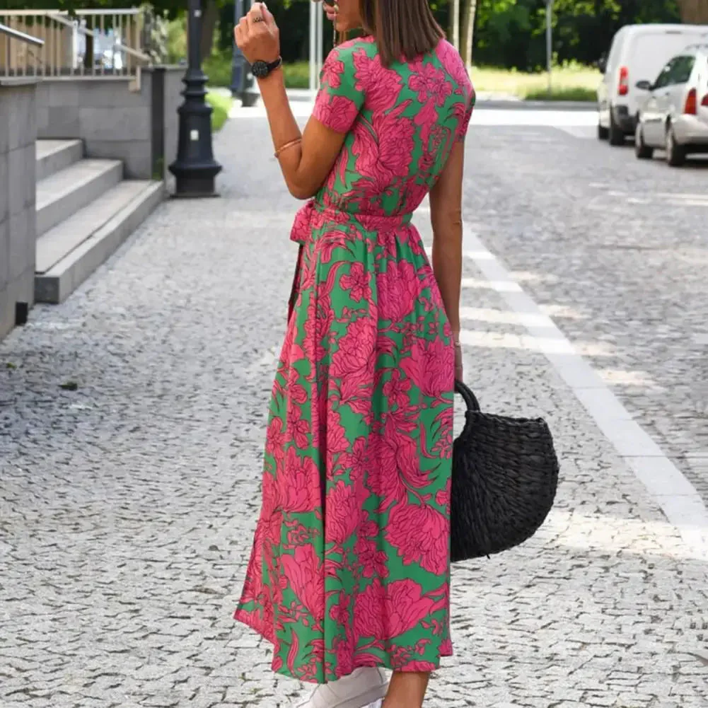 Vestito a portafoglio con stampa floreale da donna - Image 10