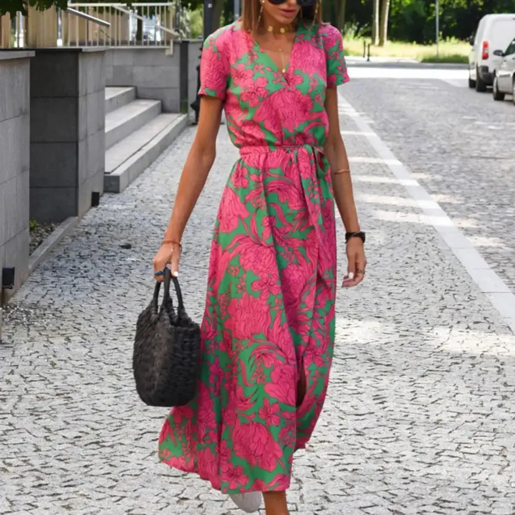 Vestito a portafoglio con stampa floreale da donna - Image 9